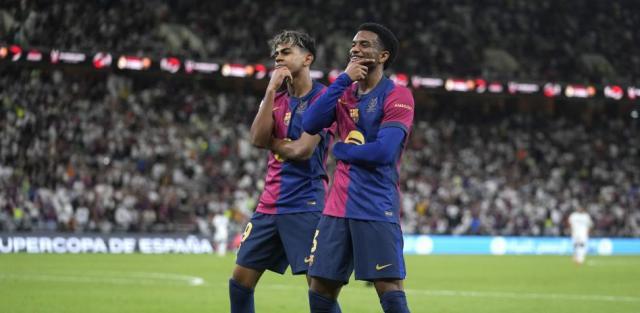 弗利克第一冠，巴萨在进化，皇马在原地打转